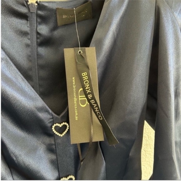 Bronx and Banco Jana Puff Sleeve Heart Mini Dress NWT - Picture 9 of 9